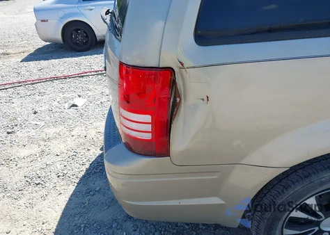 2008 Chrysler Town & Country Lx from USA, damaged, VIN 2A8HR44HX8R844976